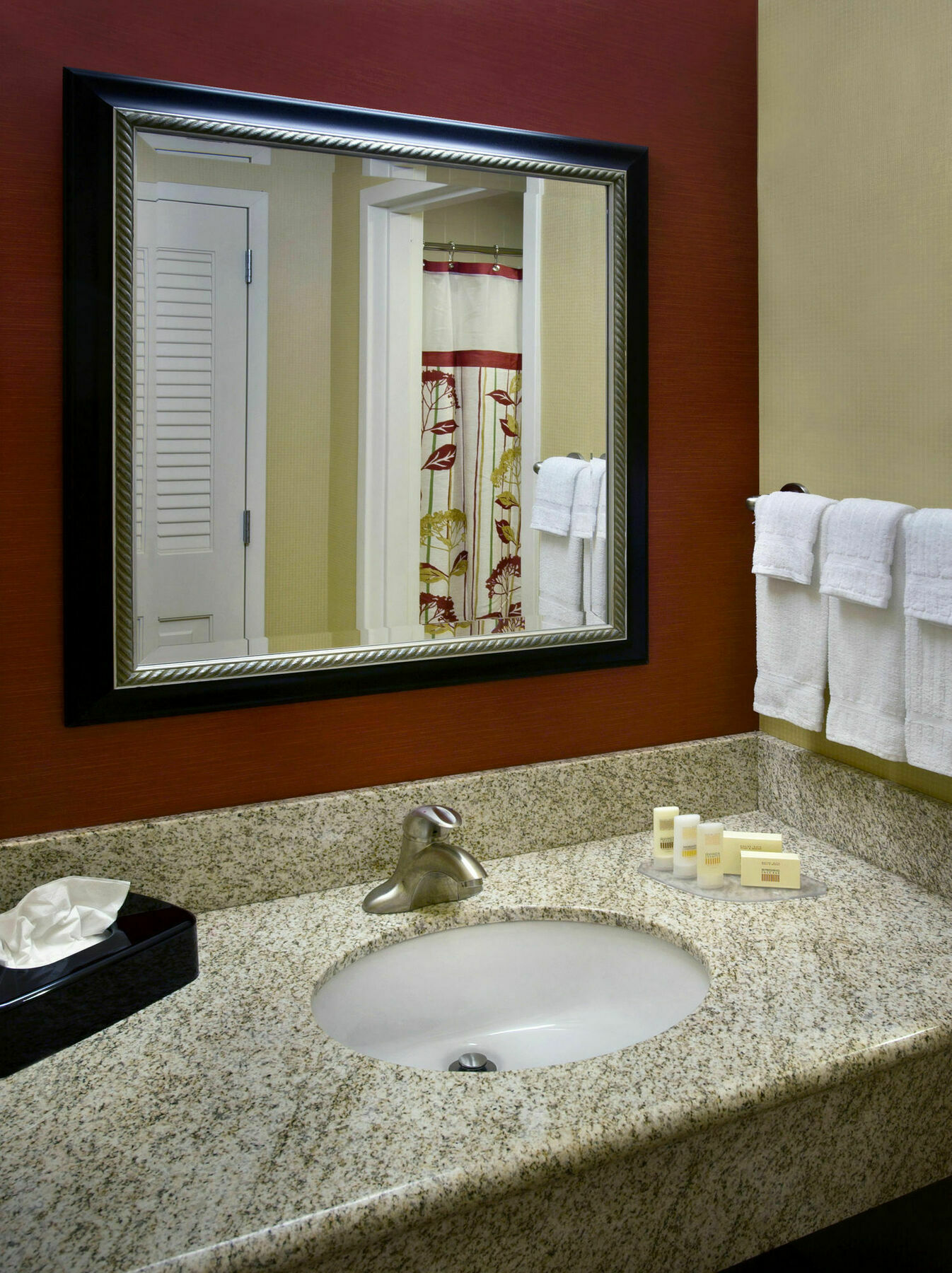 מלון Coraopolis Courtyard By Marriott Pittsburgh Airport מראה חיצוני תמונה