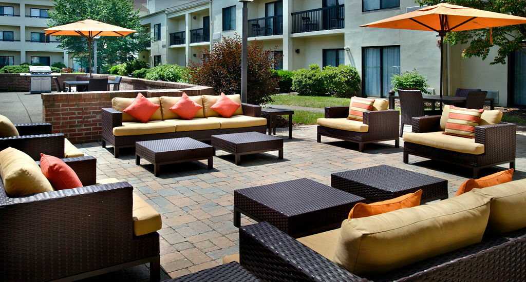מלון Coraopolis Courtyard By Marriott Pittsburgh Airport מראה חיצוני תמונה
