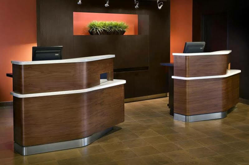 מלון Coraopolis Courtyard By Marriott Pittsburgh Airport מראה חיצוני תמונה